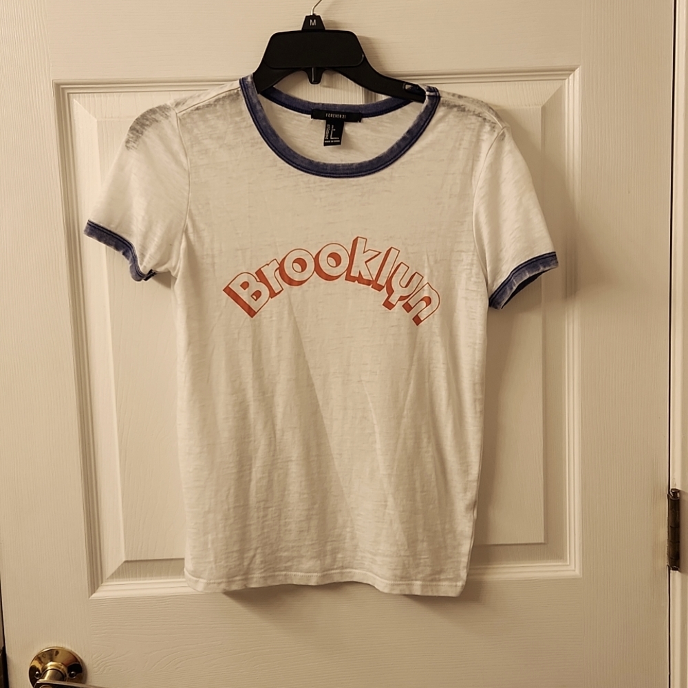 Forever 21 tee